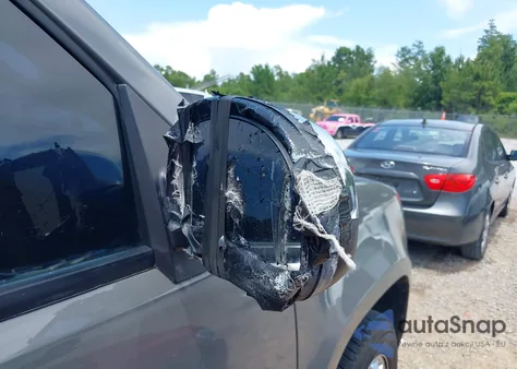 2010 Chevrolet Tahoe Ltz from USA, damaged, VIN 1GNUCCE07AR241576